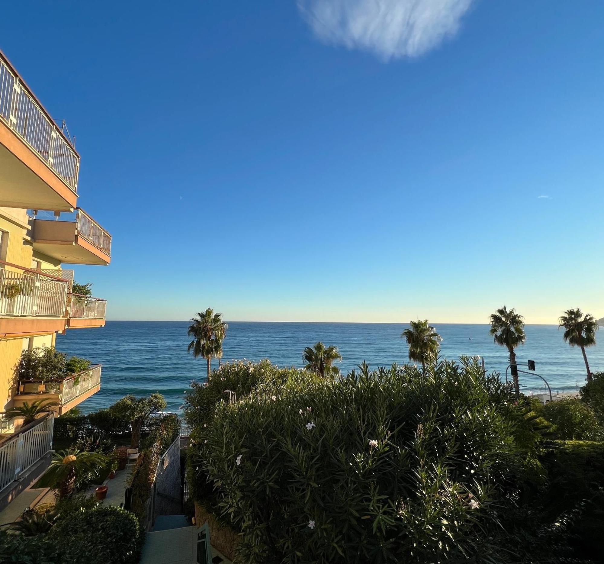Tre Ponti Beach Apartment - Terrazzo Vista Mare San Remo Exterior foto